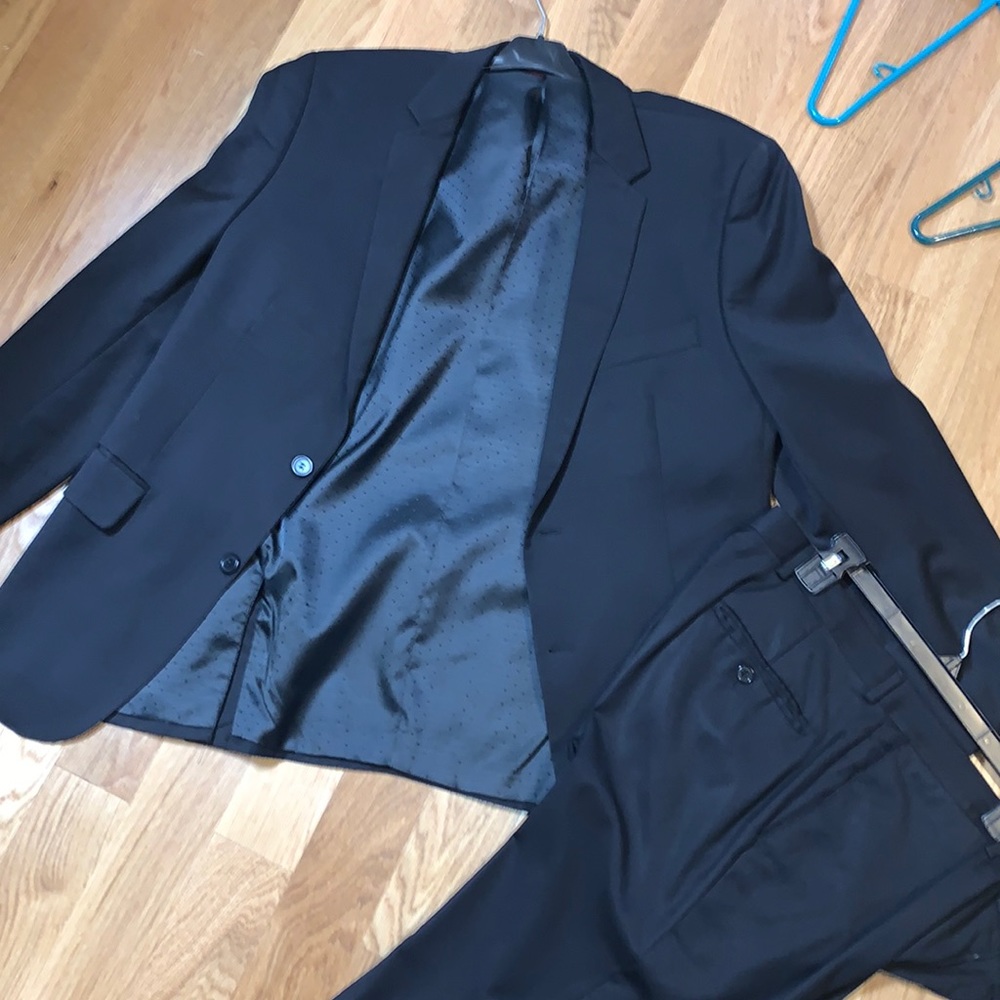 Mens Suit